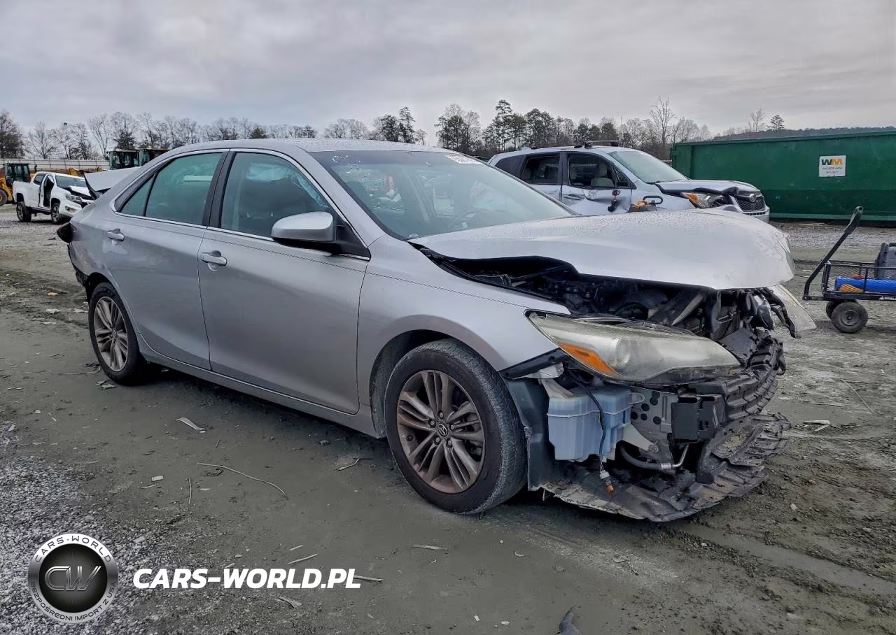 2015 Toyota Camry Le VIN:4T1BF1FK5FU102395 - 4