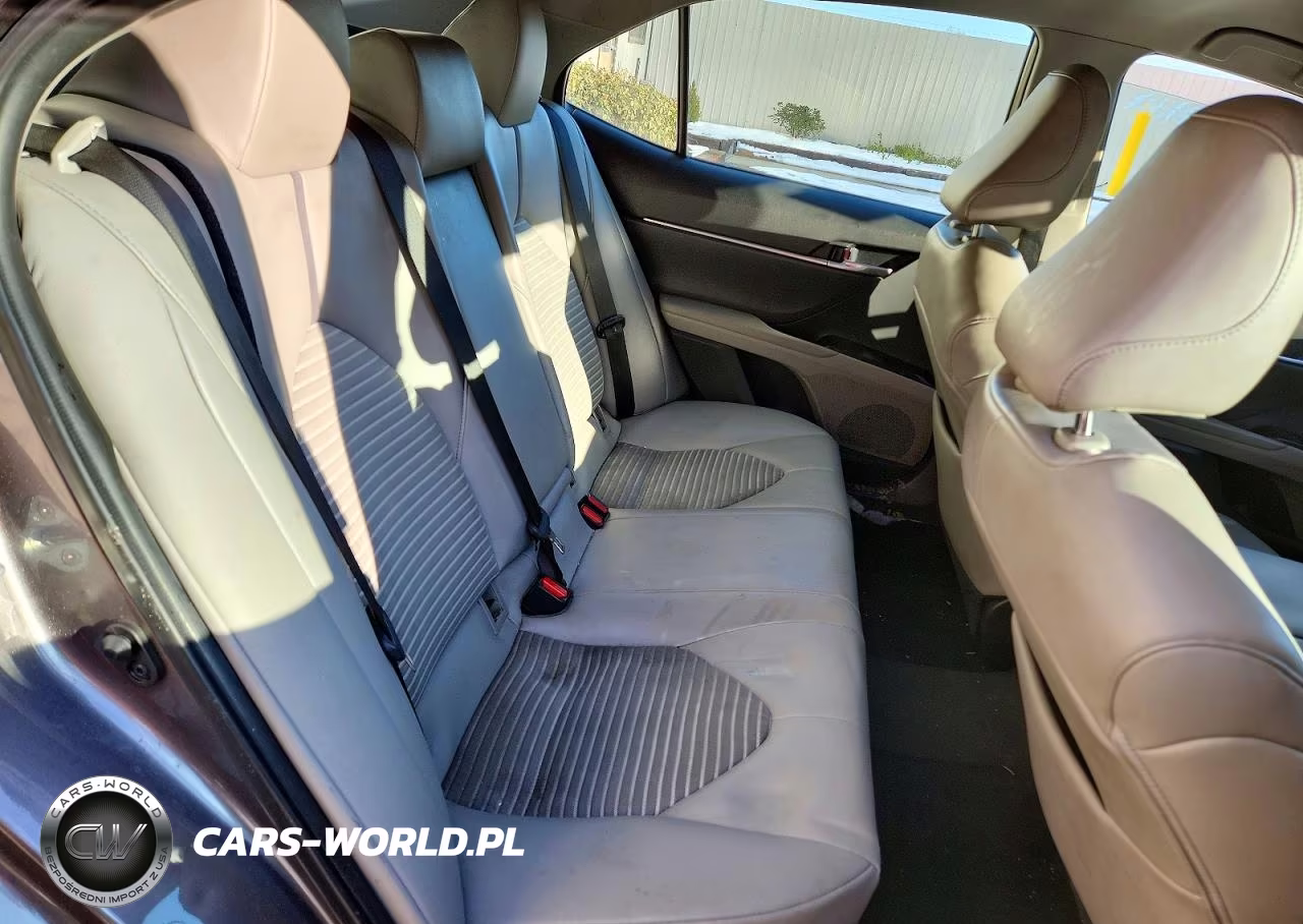 2021 Toyota Camry Se VIN:4T1G11AK2MU601826 - 10