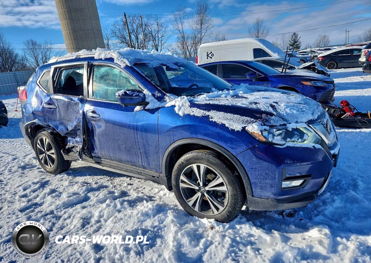 2019 Nissan Rogue S VIN:5N1AT2MV3KC722637 - 4