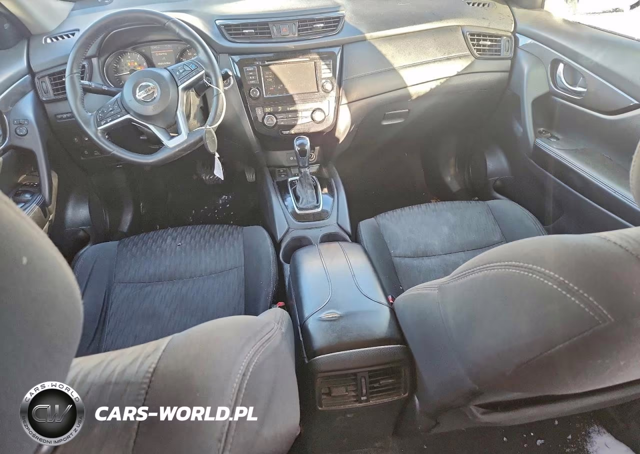 2019 Nissan Rogue S VIN:5N1AT2MV3KC722637 - 8