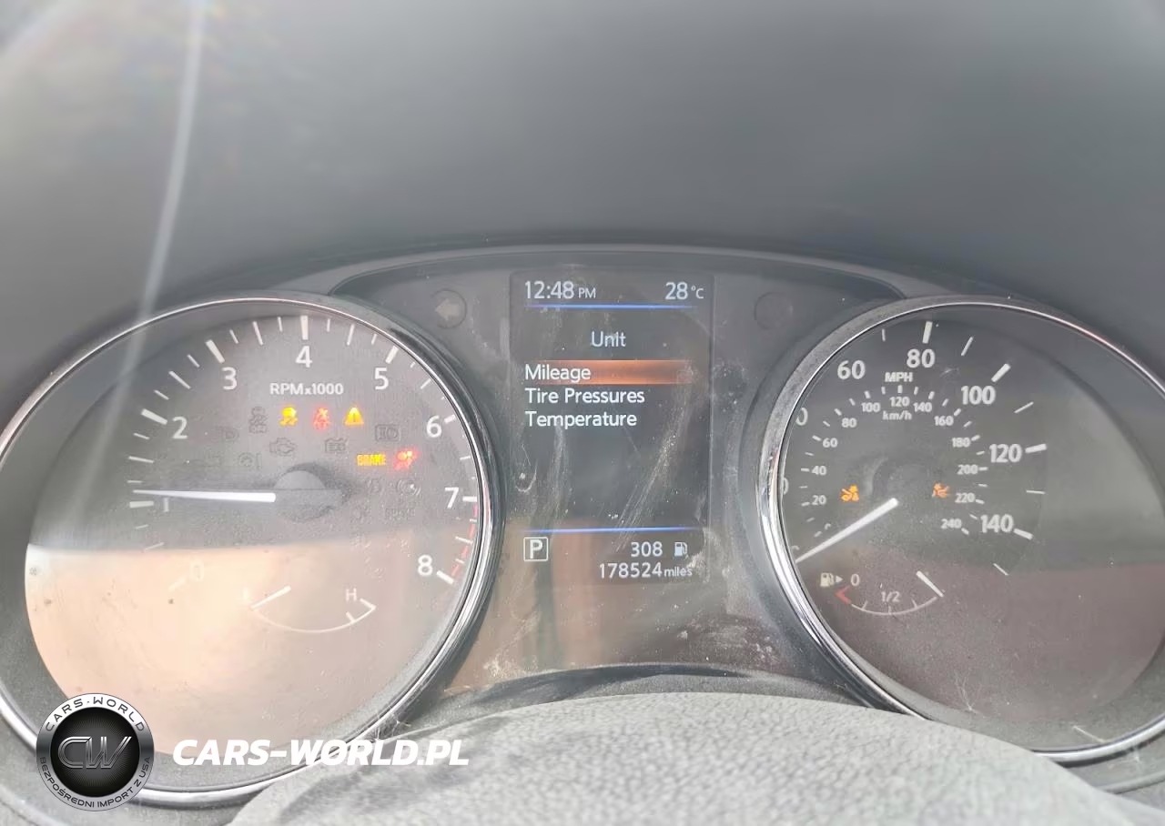 2019 Nissan Rogue S VIN:5N1AT2MV3KC722637 - 9