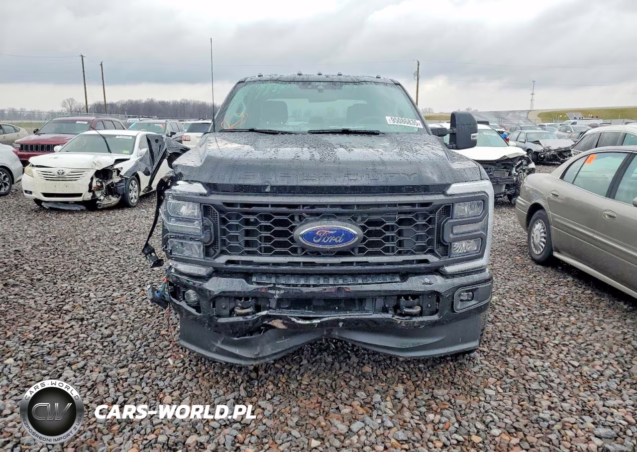 2024 Ford F250 Super Duty VIN:1FT8W2BA0REF60460 - 5