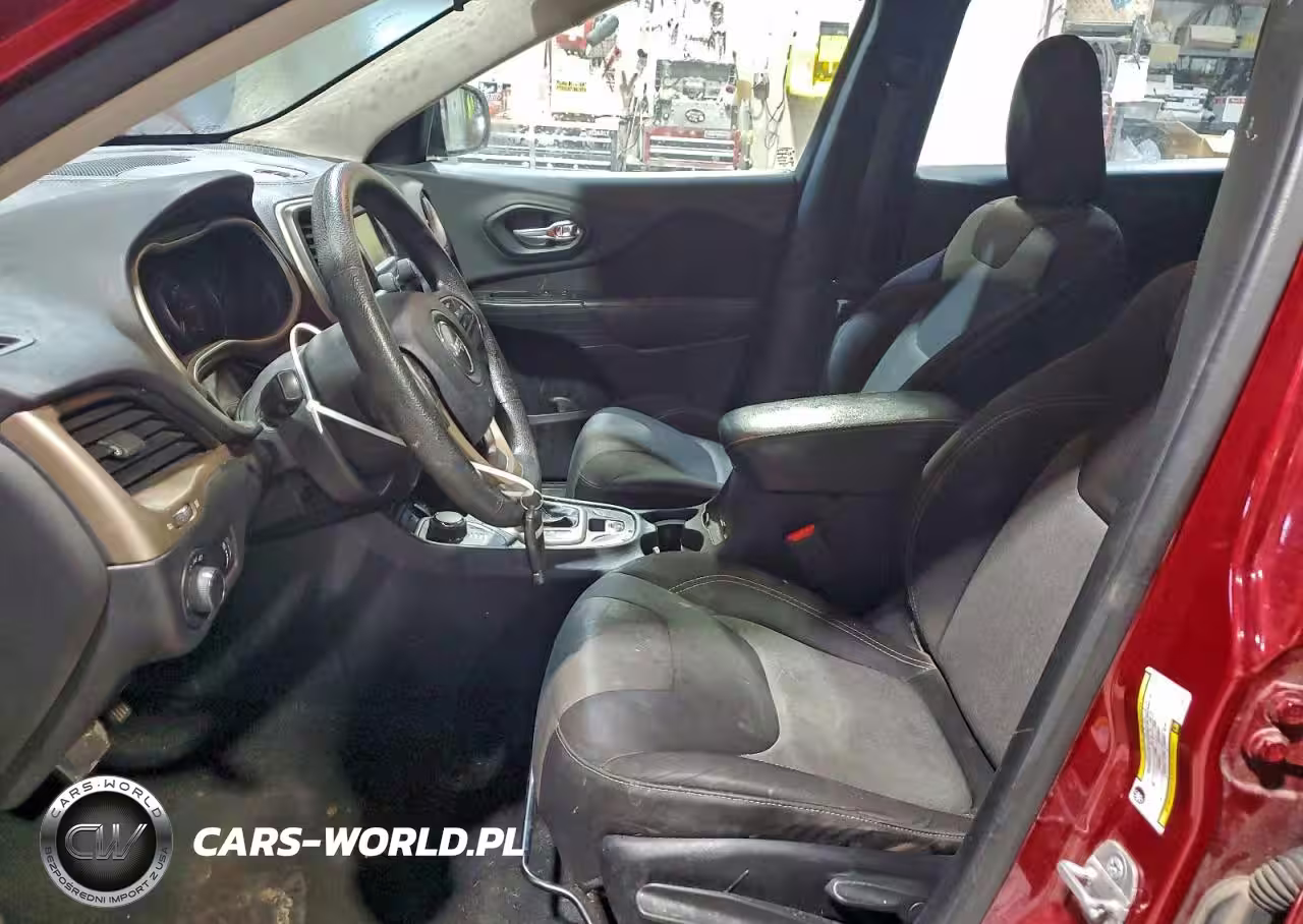 2014 Jeep Cherokee Sport VIN:1C4PJMAB5EW286483 - 7