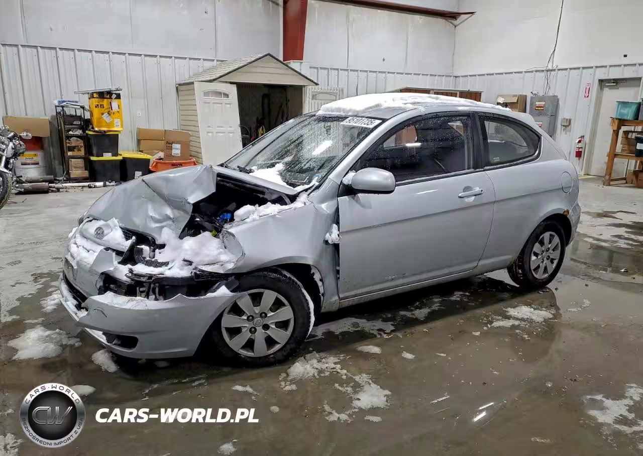 2010 Hyundai Accent Blue