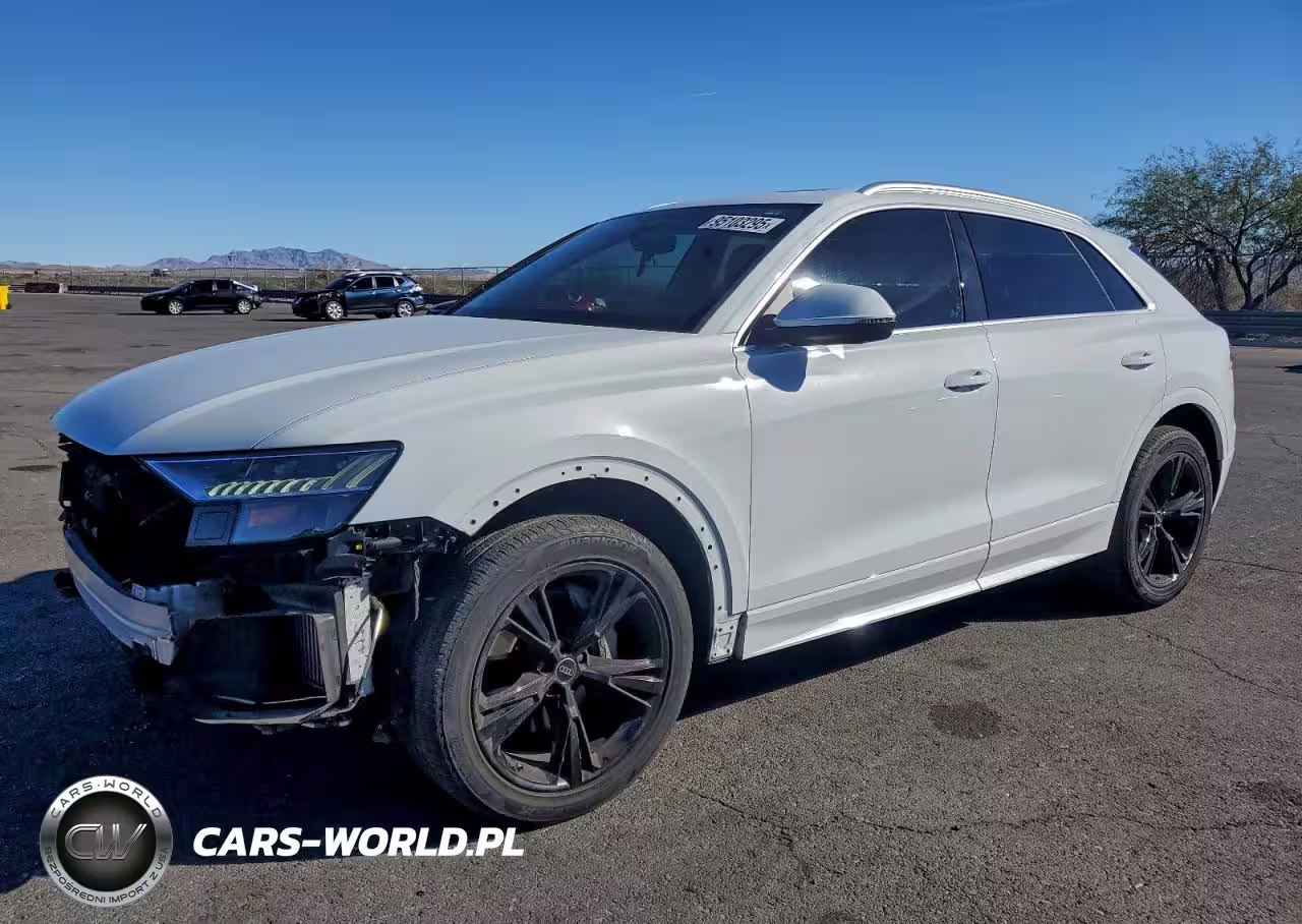 2023 Audi Q8 Premium Plus