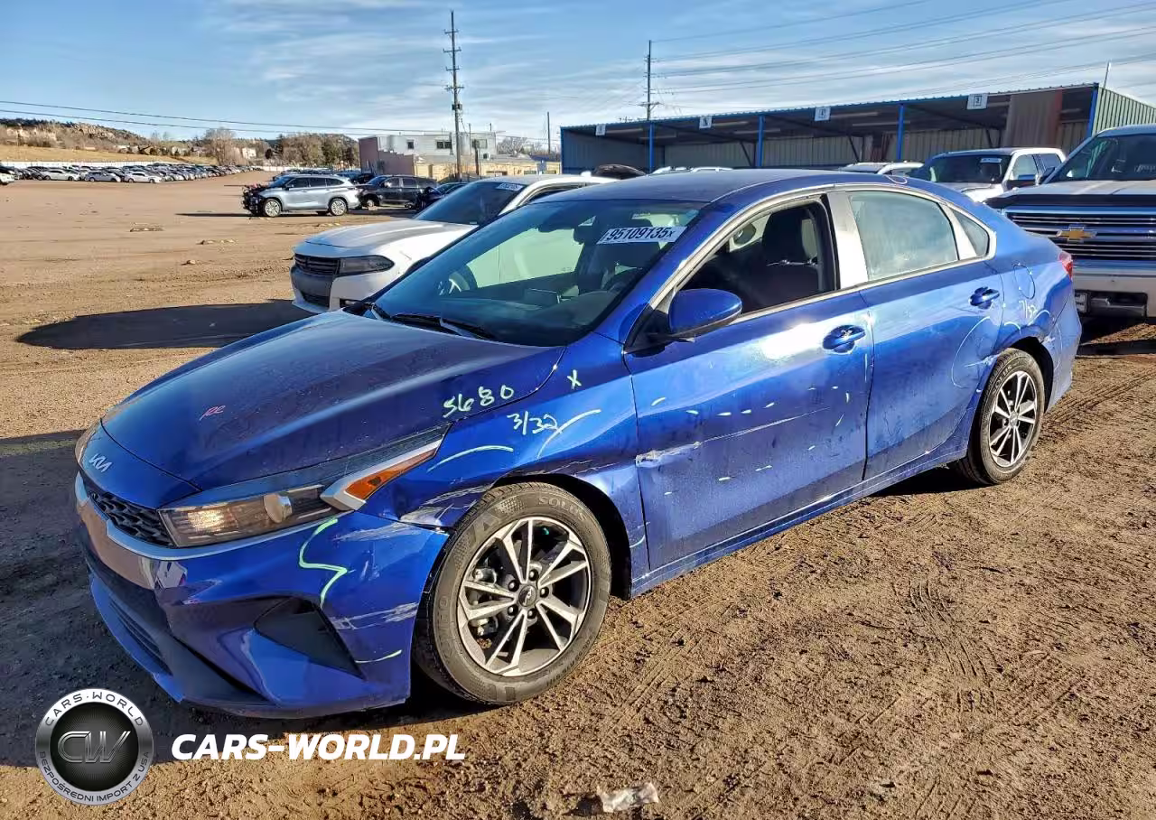 2024 Kia Forte – zdjęcie 1 z 12