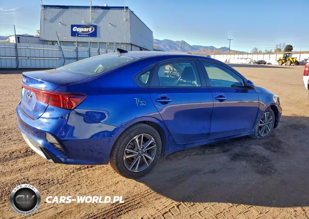 2024 Kia Forte VIN:3KPF24AD9RE706238 - 3