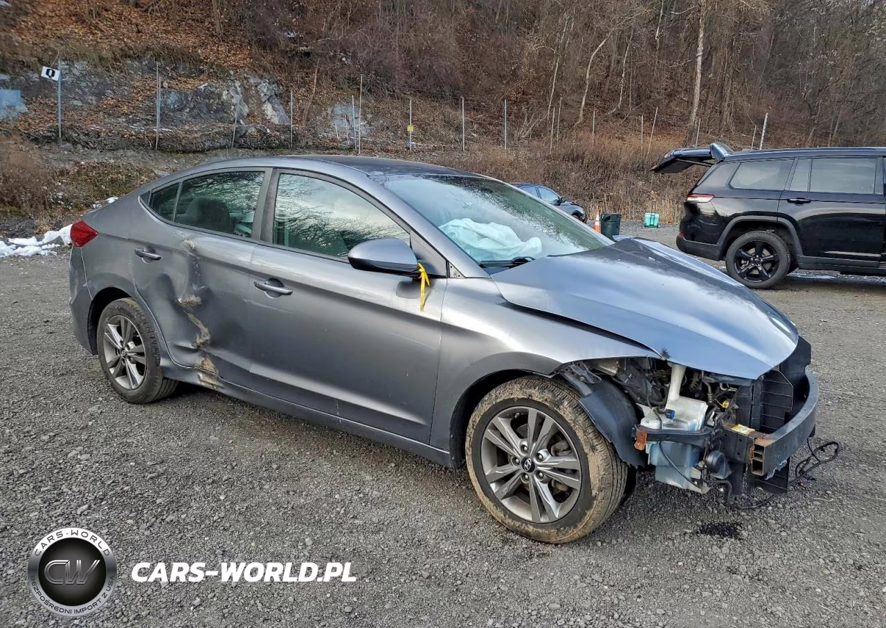 2018 Hyundai Elantra Sel VIN:5NPD84LF7JH384512 - 4
