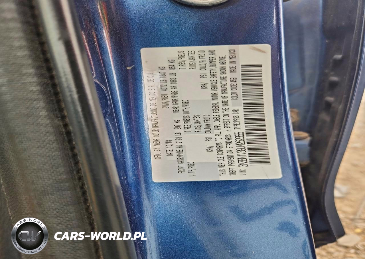 2018 Mazda 3 Touring VIN:3MZBN1V39JM262355 - 12