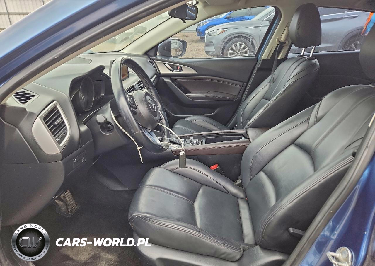 2018 Mazda 3 Touring VIN:3MZBN1V39JM262355 - 7