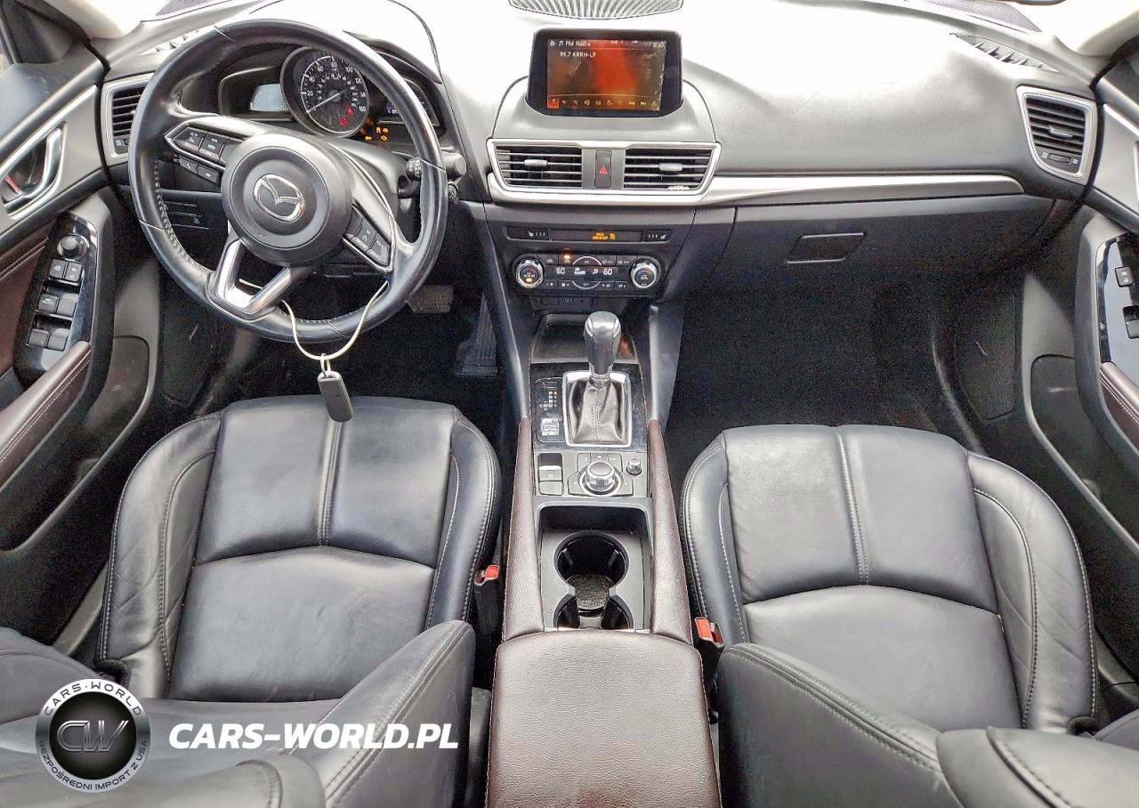 2018 Mazda 3 Touring VIN:3MZBN1V39JM262355 - 8