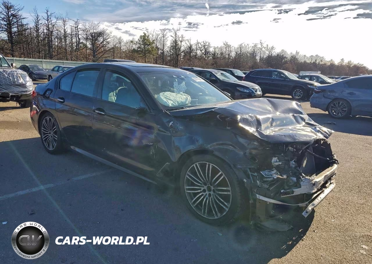 2018 BMW M550Xi VIN:WBAJB9C56JG464233 - 4