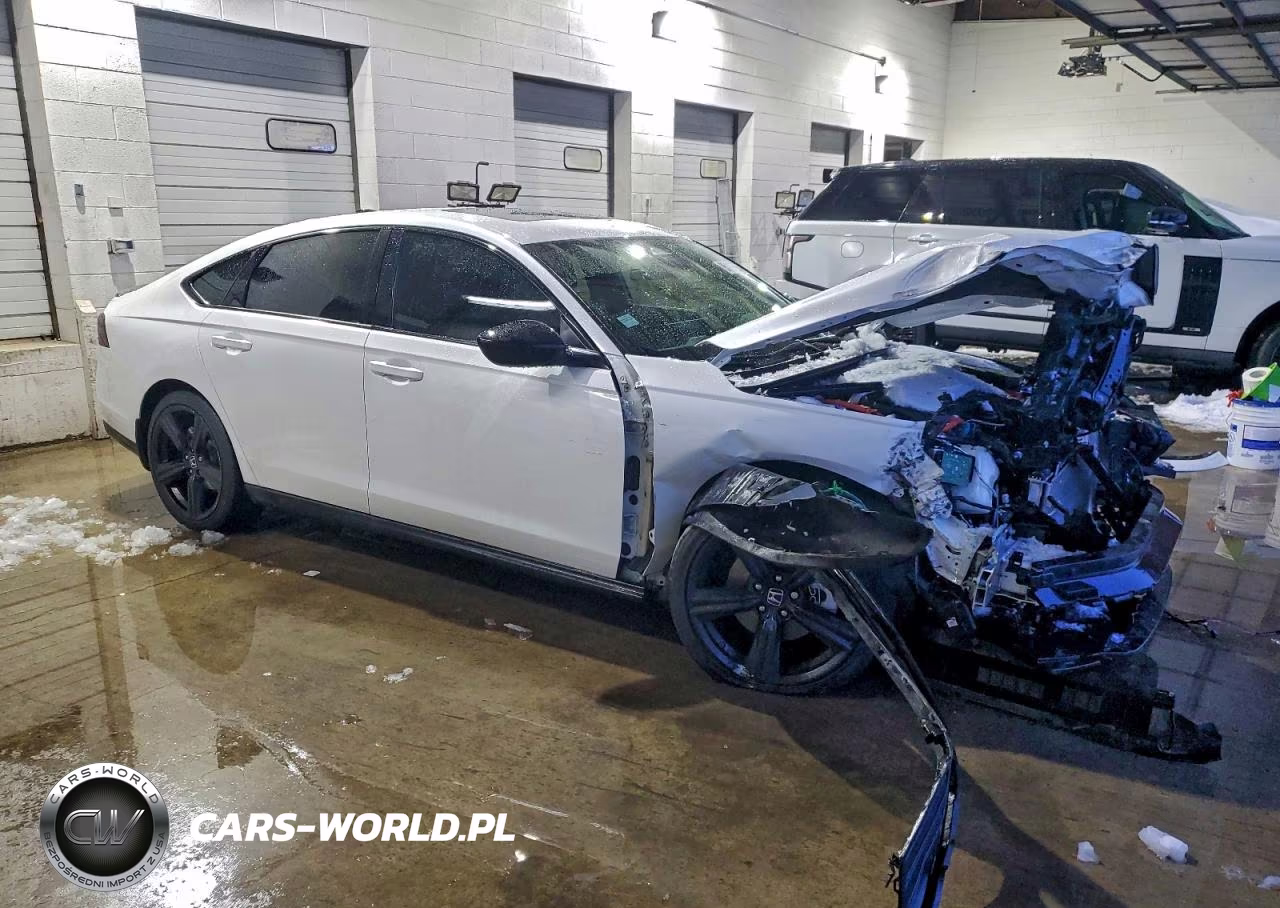 2023 Honda Accord Hybrid Sport-L VIN:1HGCY2F7XPA038184 - 4