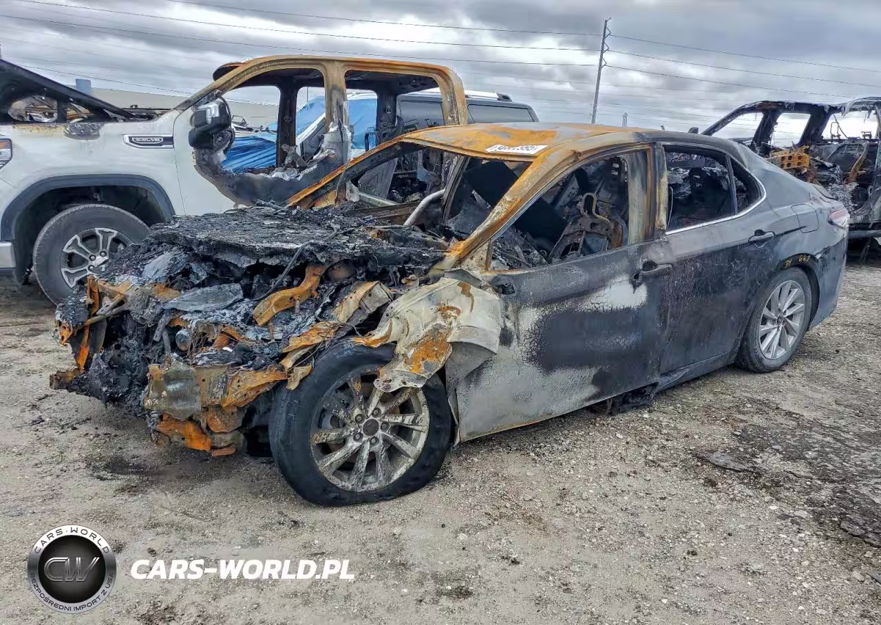 2022 Toyota Camry Le