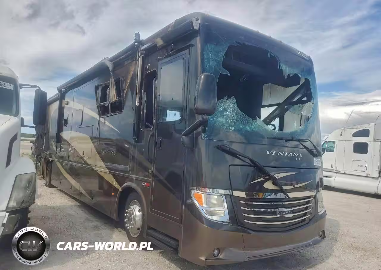 2019 Freightliner Chassis Xc