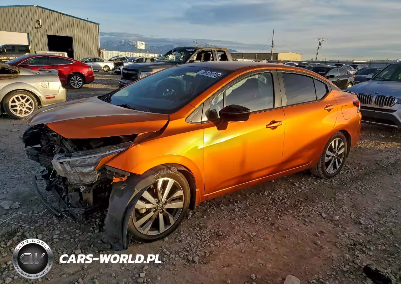 2020 Nissan Versa Sr
