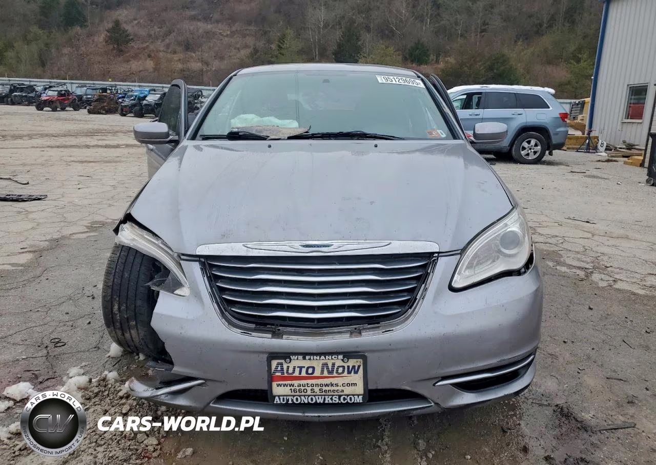 2014 Chrysler 200 Lx VIN:1C3CCBAB7EN212781 - 5