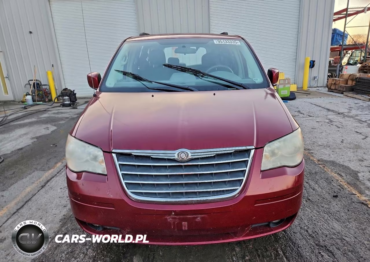 2010 Chrysler Town & Country Touring VIN:2A4RR5D1XAR493720 - 5