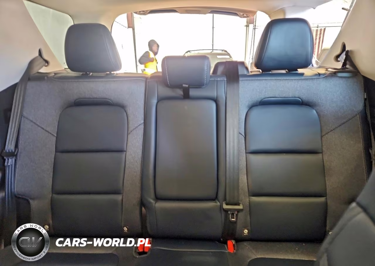 2024 Ford Bronco Sport Outer Banks VIN:3FMCR9C68RRE34957 - 10