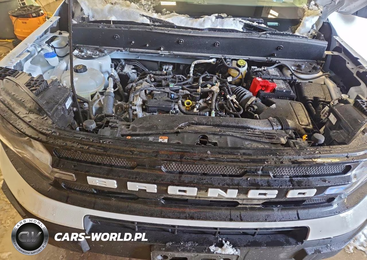 2024 Ford Bronco Sport Outer Banks VIN:3FMCR9C68RRE34957 - 12