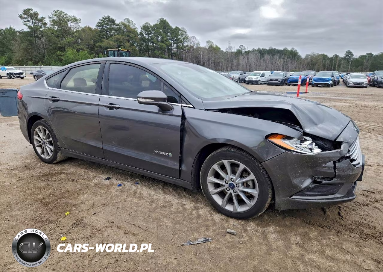 2017 Ford Fusion Se Hybrid VIN:3FA6P0LU3HR318300 - 4
