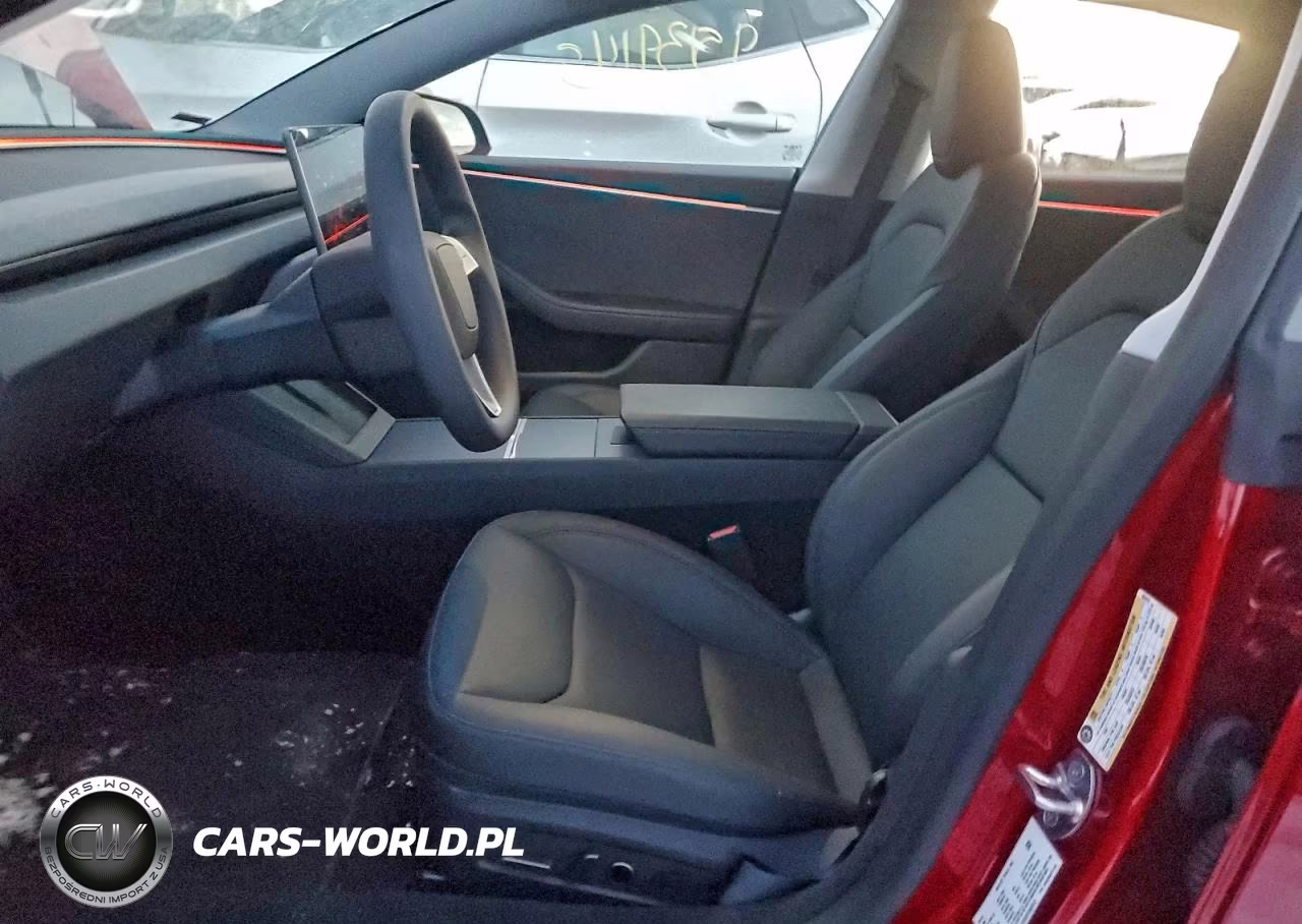 2025 Tesla Model 3 VIN:5YJ3E1EBXSF065912 - 7