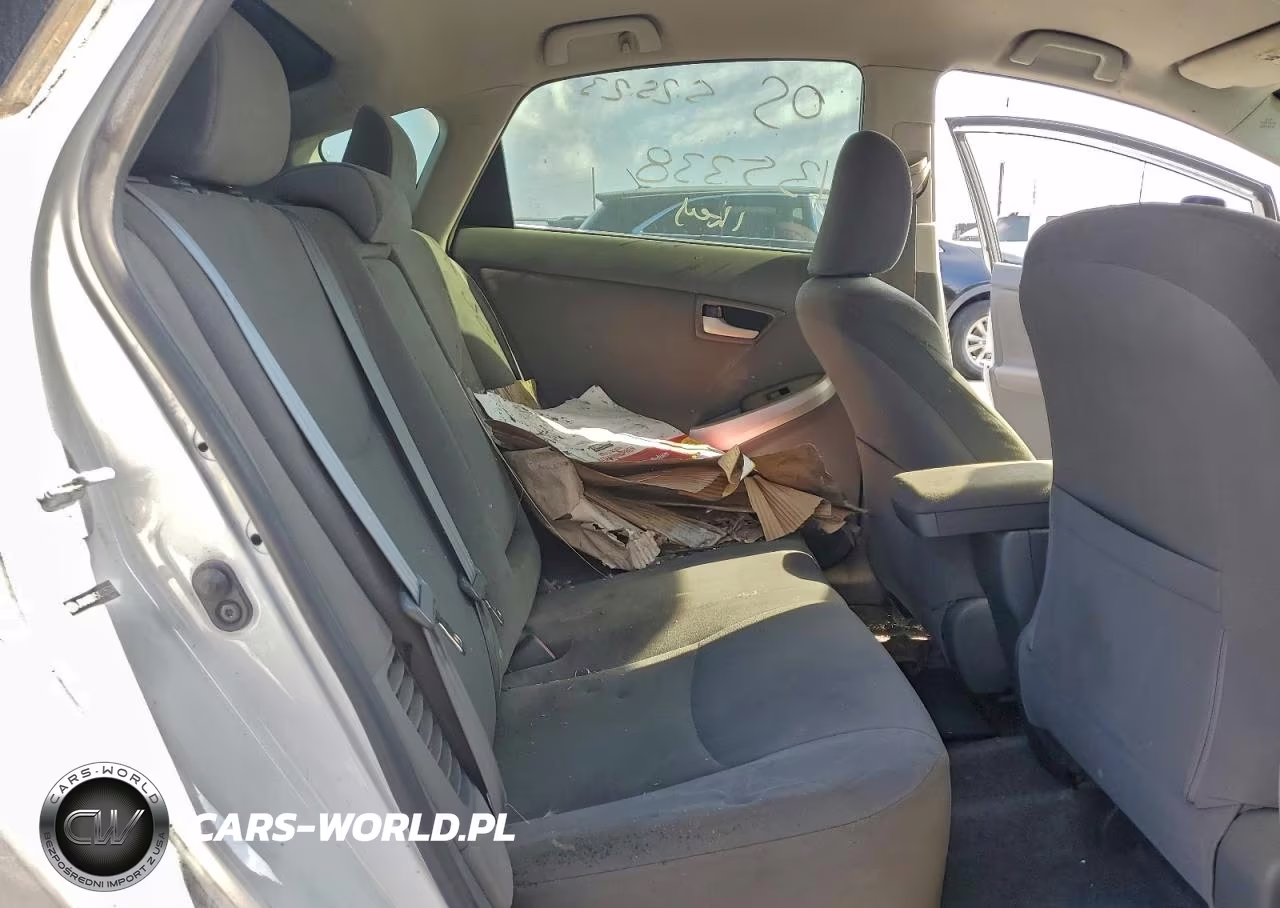 2010 Toyota Prius VIN:JTDKN3DU5A0135338 - 10