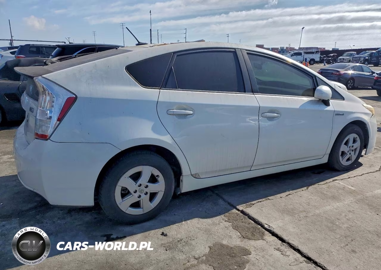 2010 Toyota Prius VIN:JTDKN3DU5A0135338 - 3