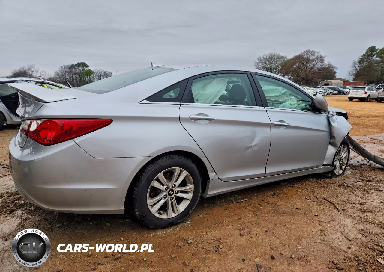 2012 Hyundai Sonata Gls VIN:5NPEB4ACXCH331420 - 3
