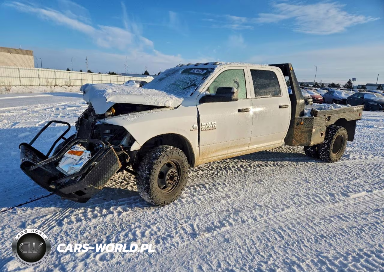 2018 Ram 3500 Flatbed Truck