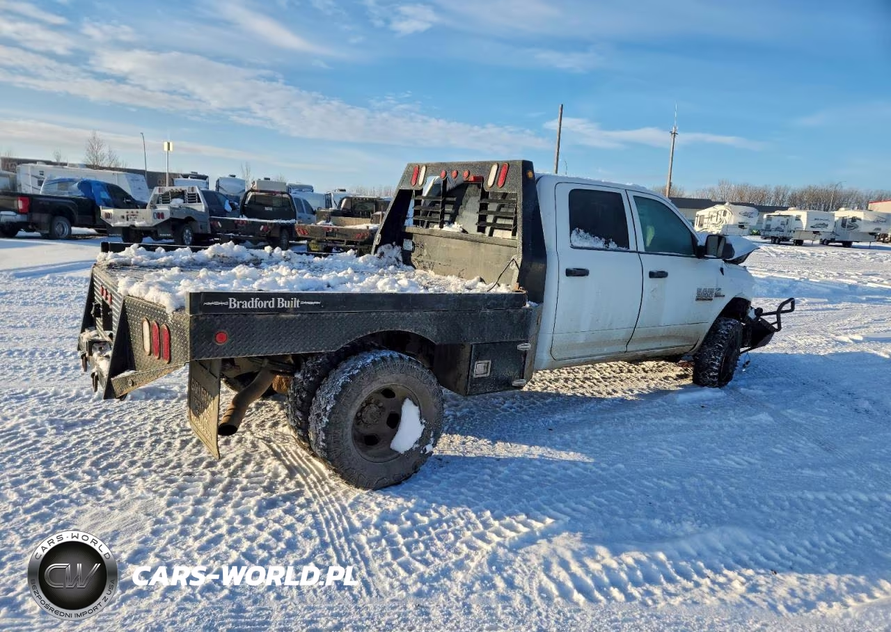 2018 Ram 3500 Flatbed Truck VIN:3C63RRGL7JG397573 - 3