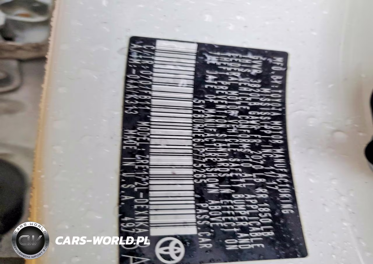 2018 Toyota Corolla L VIN:5YFBURHE6JP775265 - 12