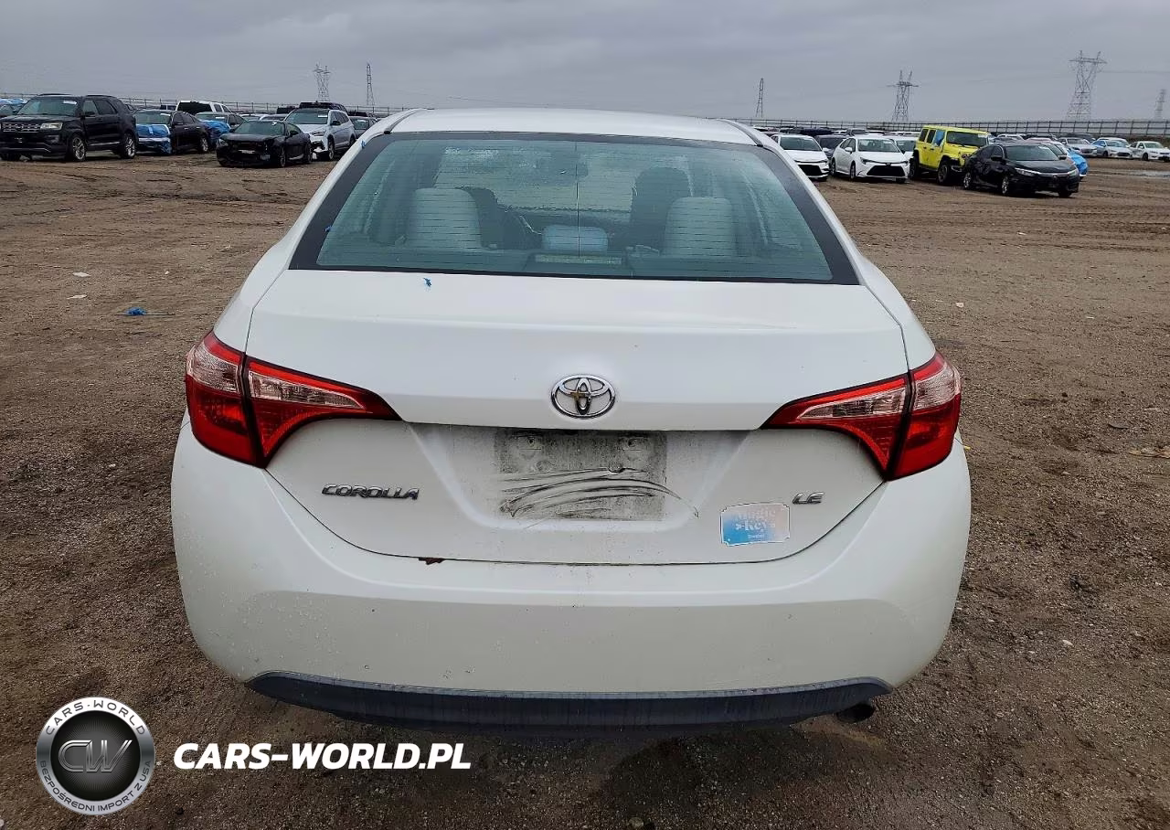 2018 Toyota Corolla L VIN:5YFBURHE6JP775265 - 6