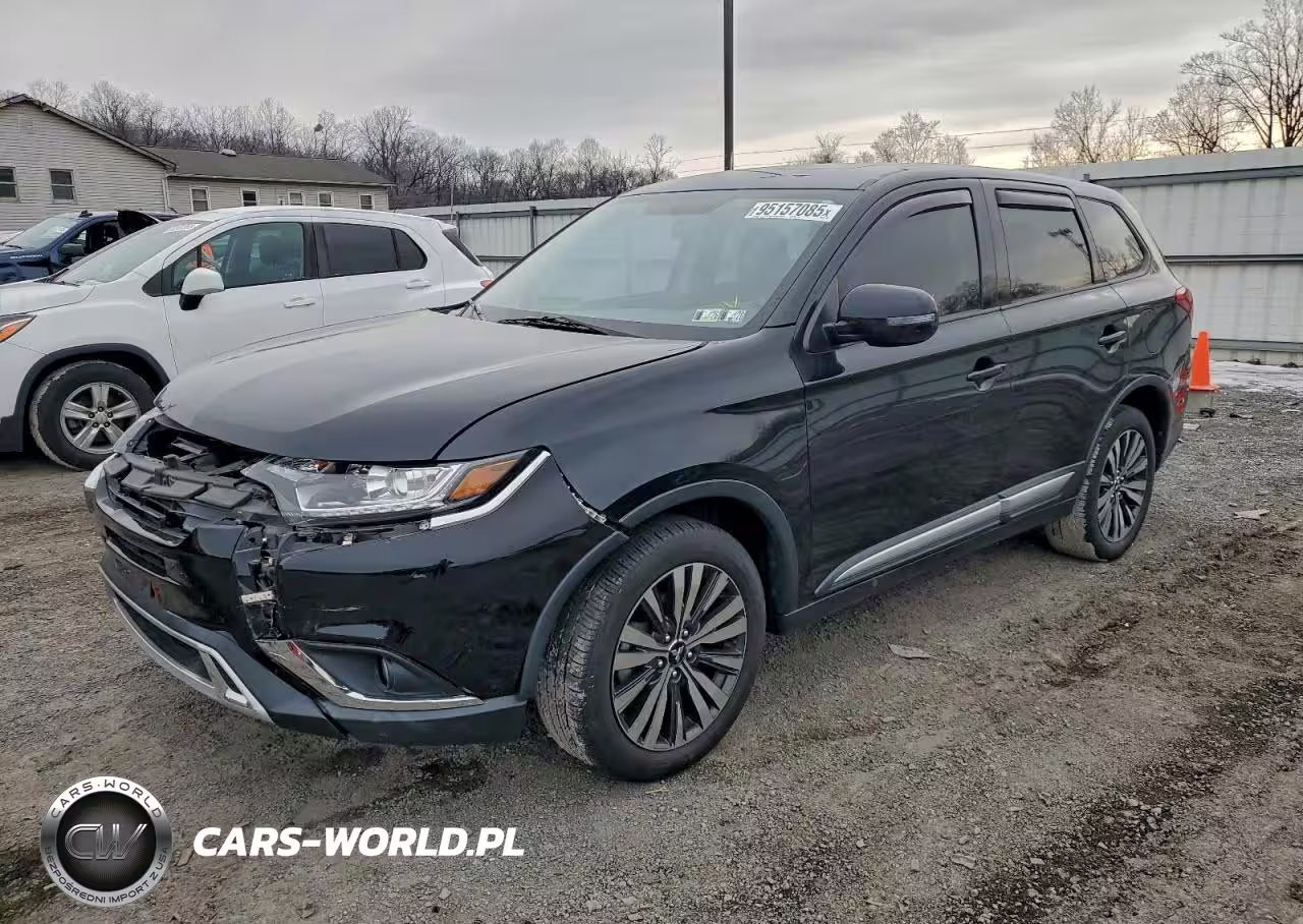2019 Mitsubishi Outlander Se