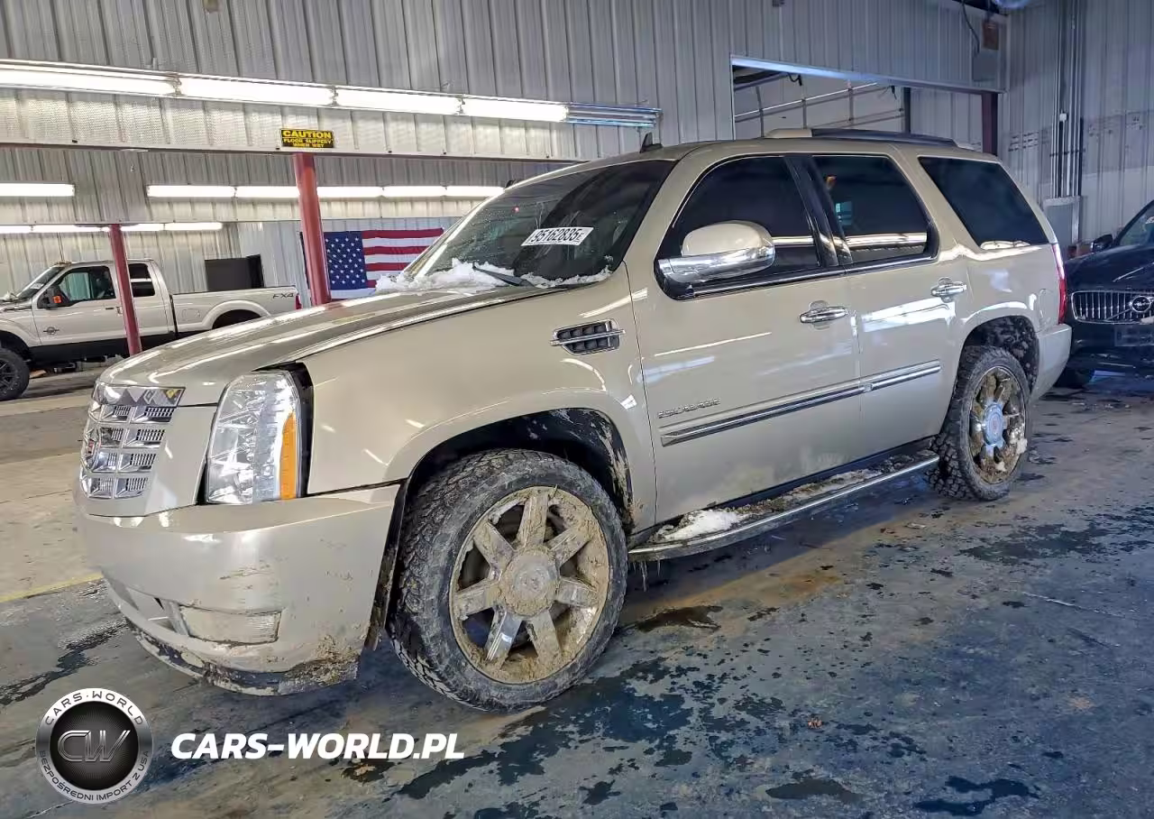 2012 Cadillac Escalade Luxury