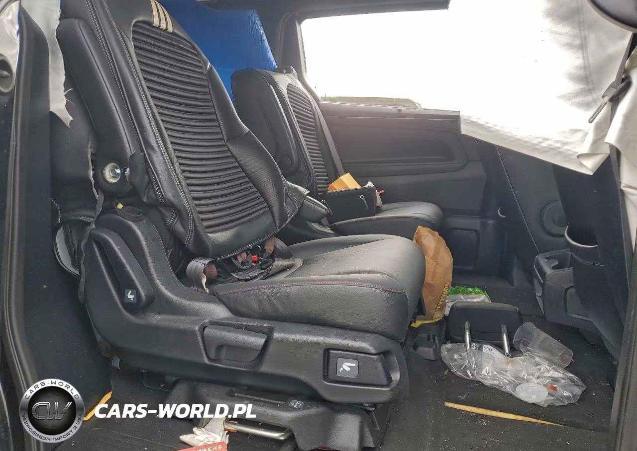 2023 Honda Odyssey Sport-L VIN:5FNRL6H7XPB057322 - 11