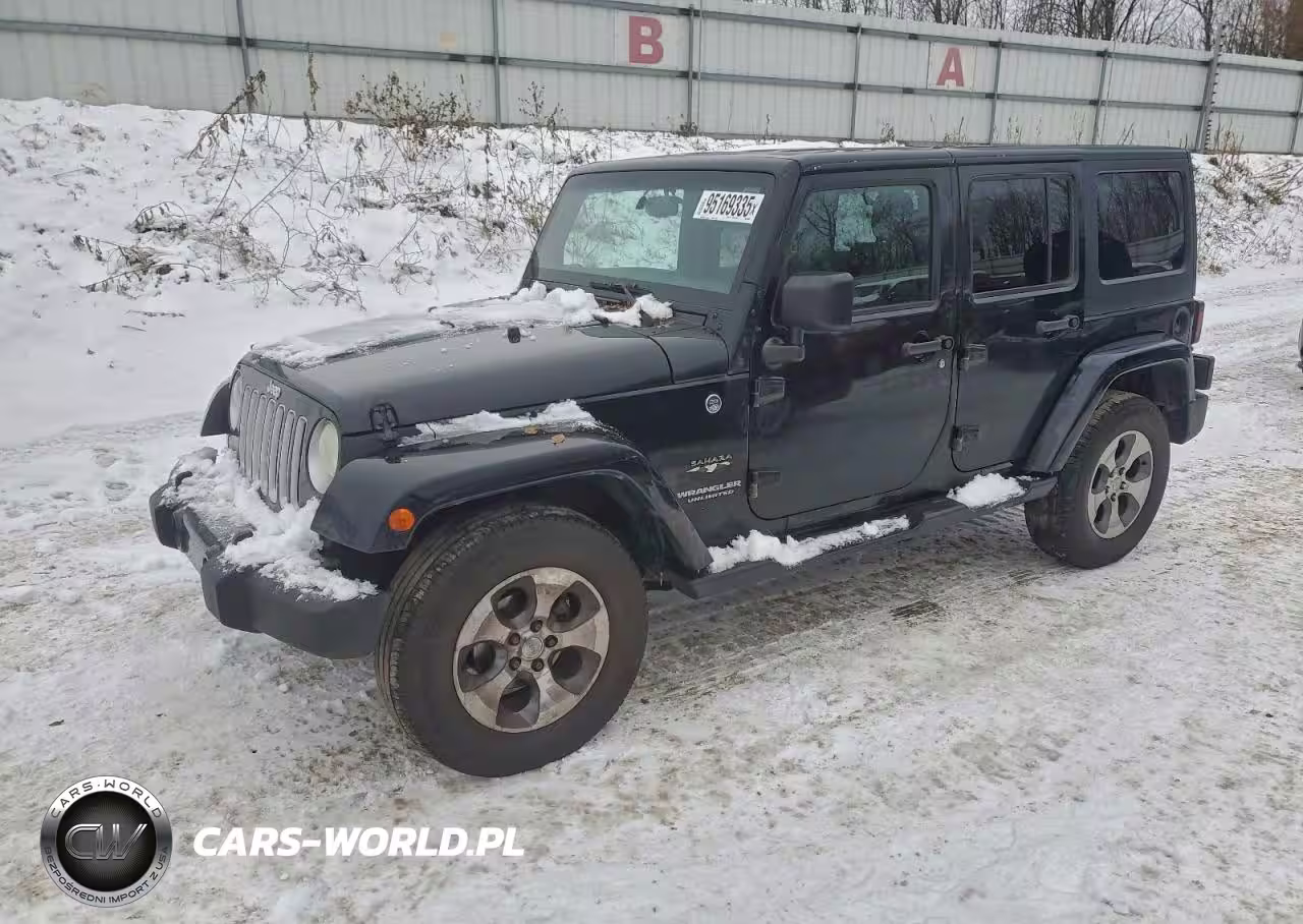 2016 Jeep Wrangler Unlimited Sahara
