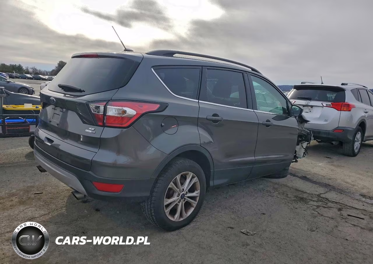 2017 Ford Escape Se VIN:1FMCU9GD6HUC83342 - 3