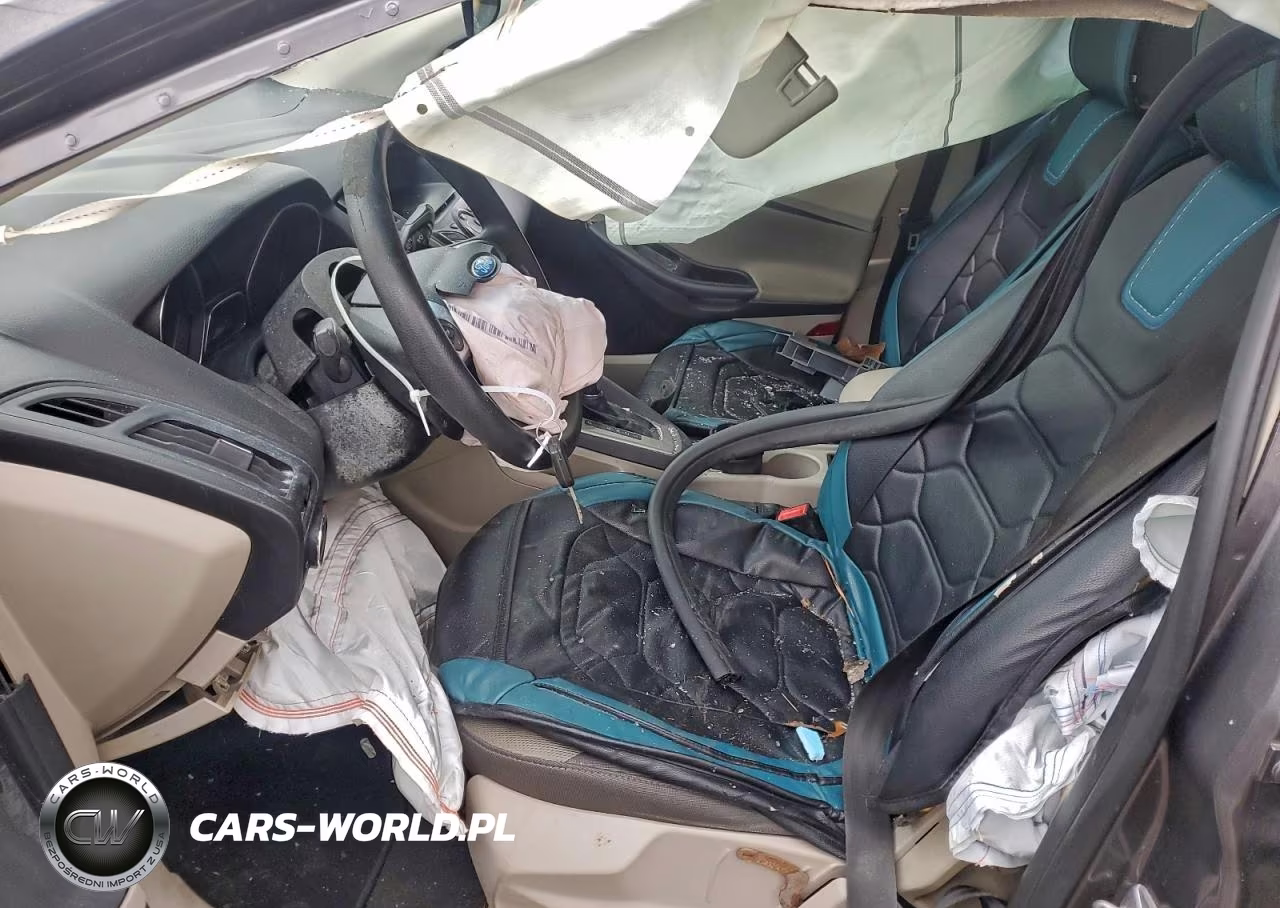 2014 Ford Focus Se VIN:1FADP3K23EL322365 - 7