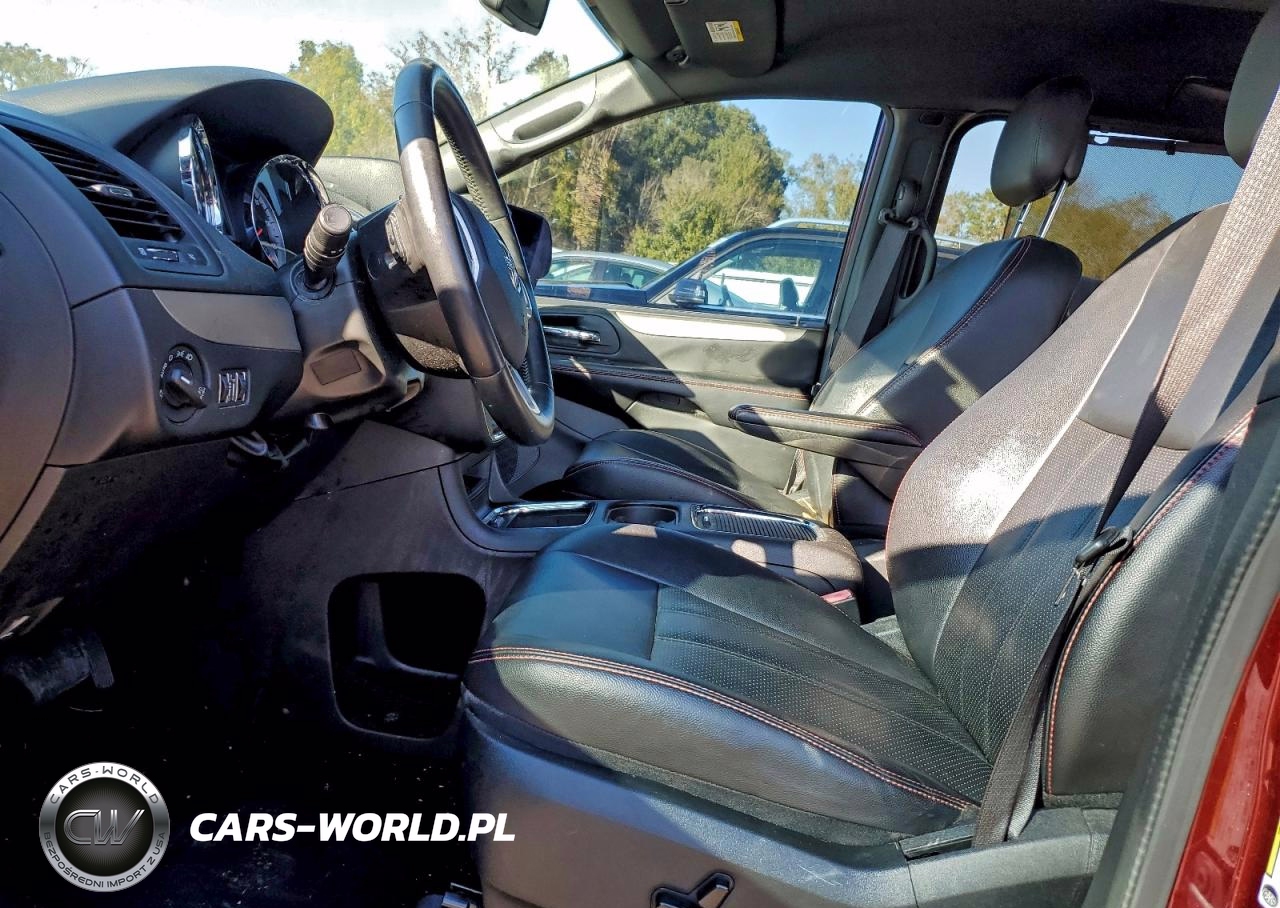 2019 Dodge Grand Caravan Gt VIN:2C4RDGEG8KR659236 - 7
