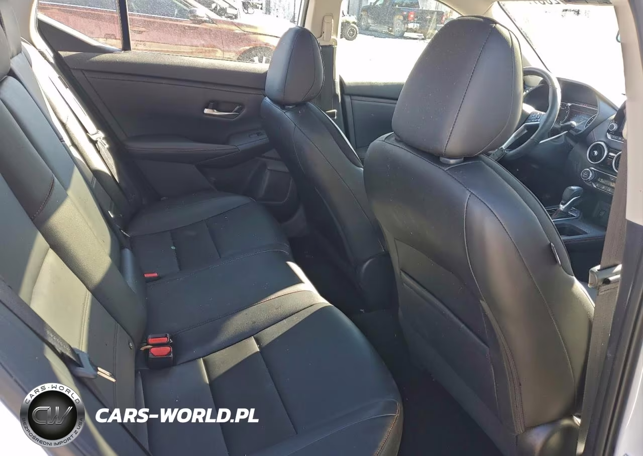 2025 Nissan Sentra Sr VIN:3N1AB8DV8SY239505 - 10
