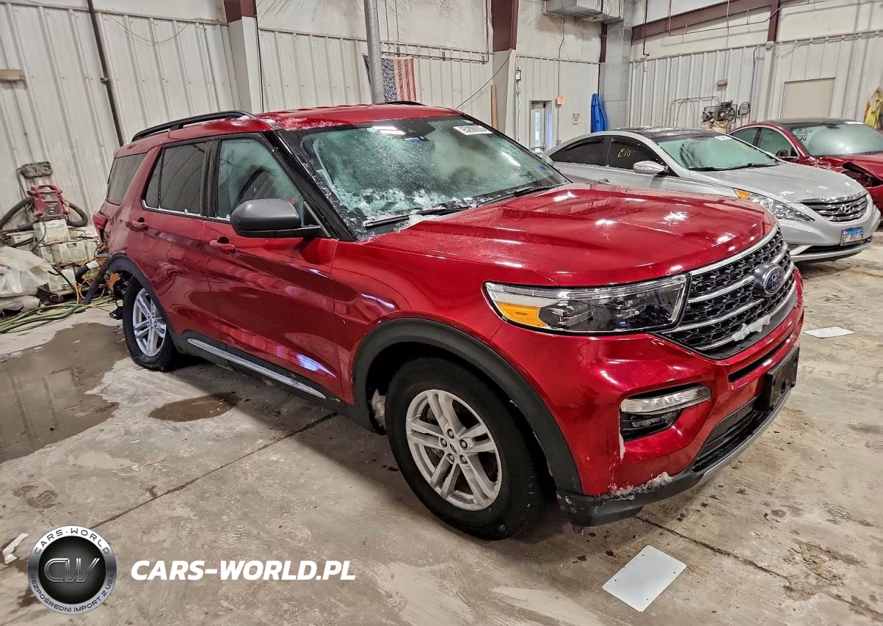2022 Ford Explorer Xlt VIN:1FMSK8DH5NGB52447 - 4