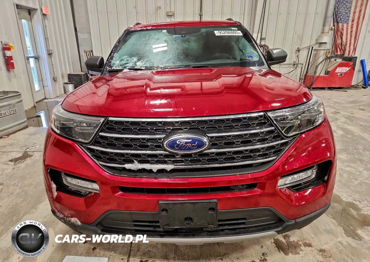 2022 Ford Explorer Xlt VIN:1FMSK8DH5NGB52447 - 5