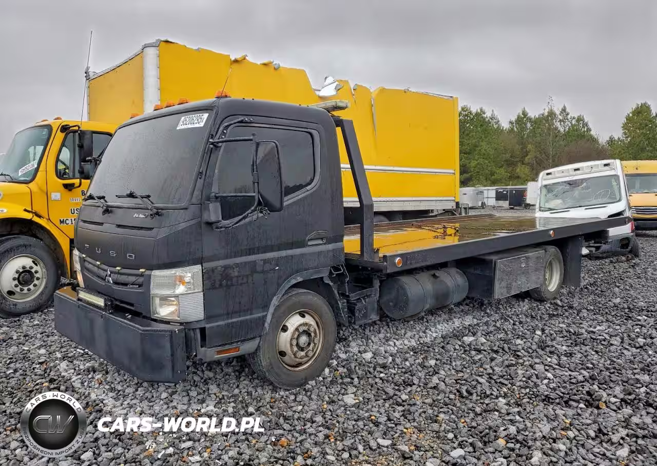 2017 Mitsubishi Fec92S Rollback Tow Truck