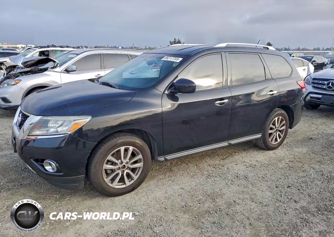 2015 Nissan Pathfinder S