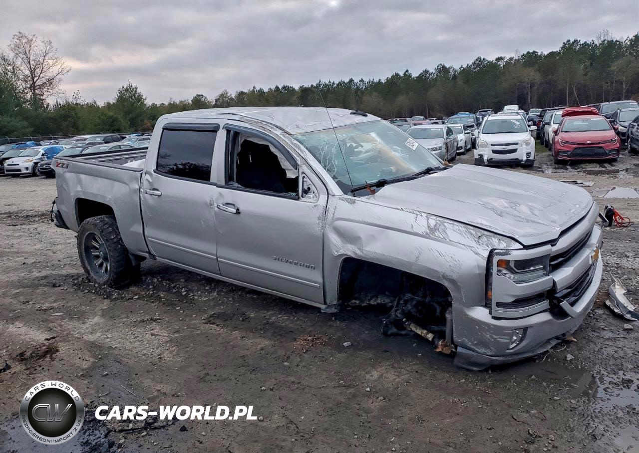 2018 Chevrolet Silverado K1500 Lt VIN:3GCUKREC4JG318879 - 4