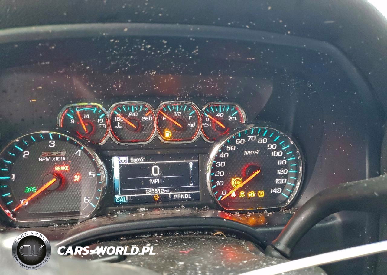2018 Chevrolet Silverado K1500 Lt VIN:3GCUKREC4JG318879 - 9