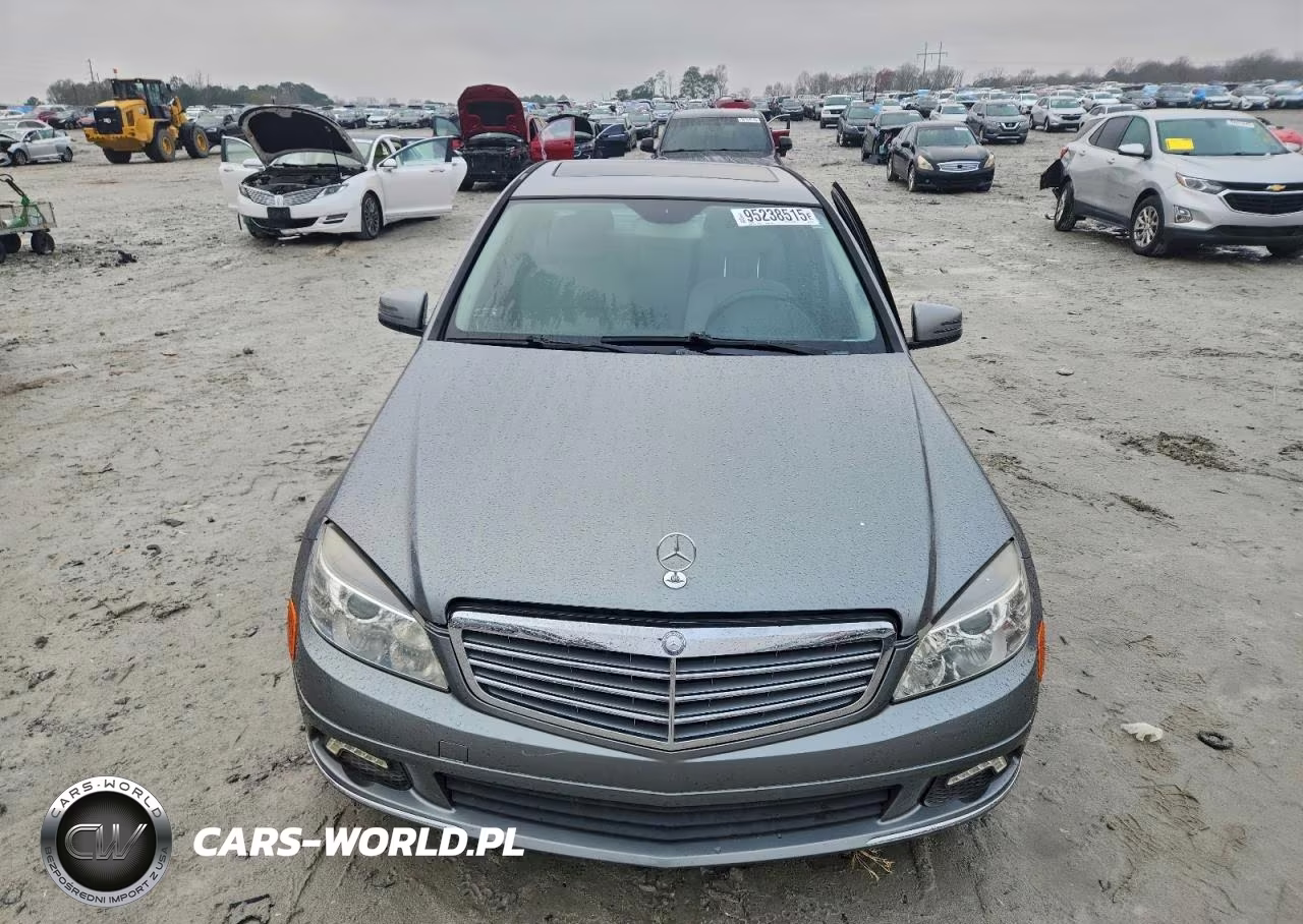 2011 Mercedes-Benz C 300 VIN:WDDGF5EB7BR170123 - 5