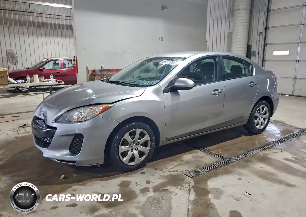 2012 Mazda 3 I