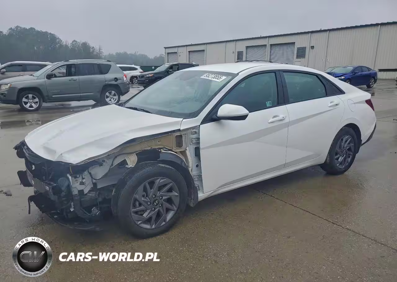 2024 Hyundai Elantra Sel